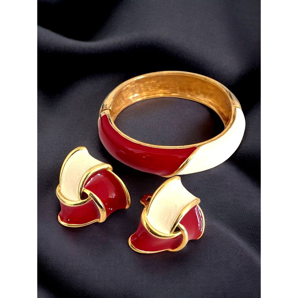 Vintage 1980s Enamel Bracelet Earring Set Red Cream Gold Tone - 9I